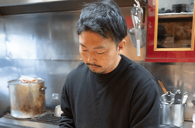 南大門：中島 啓介様